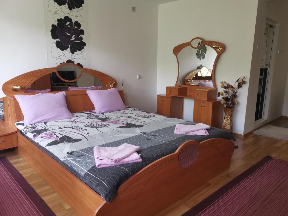 יאגודינה Guest House Milka מראה חיצוני תמונה
