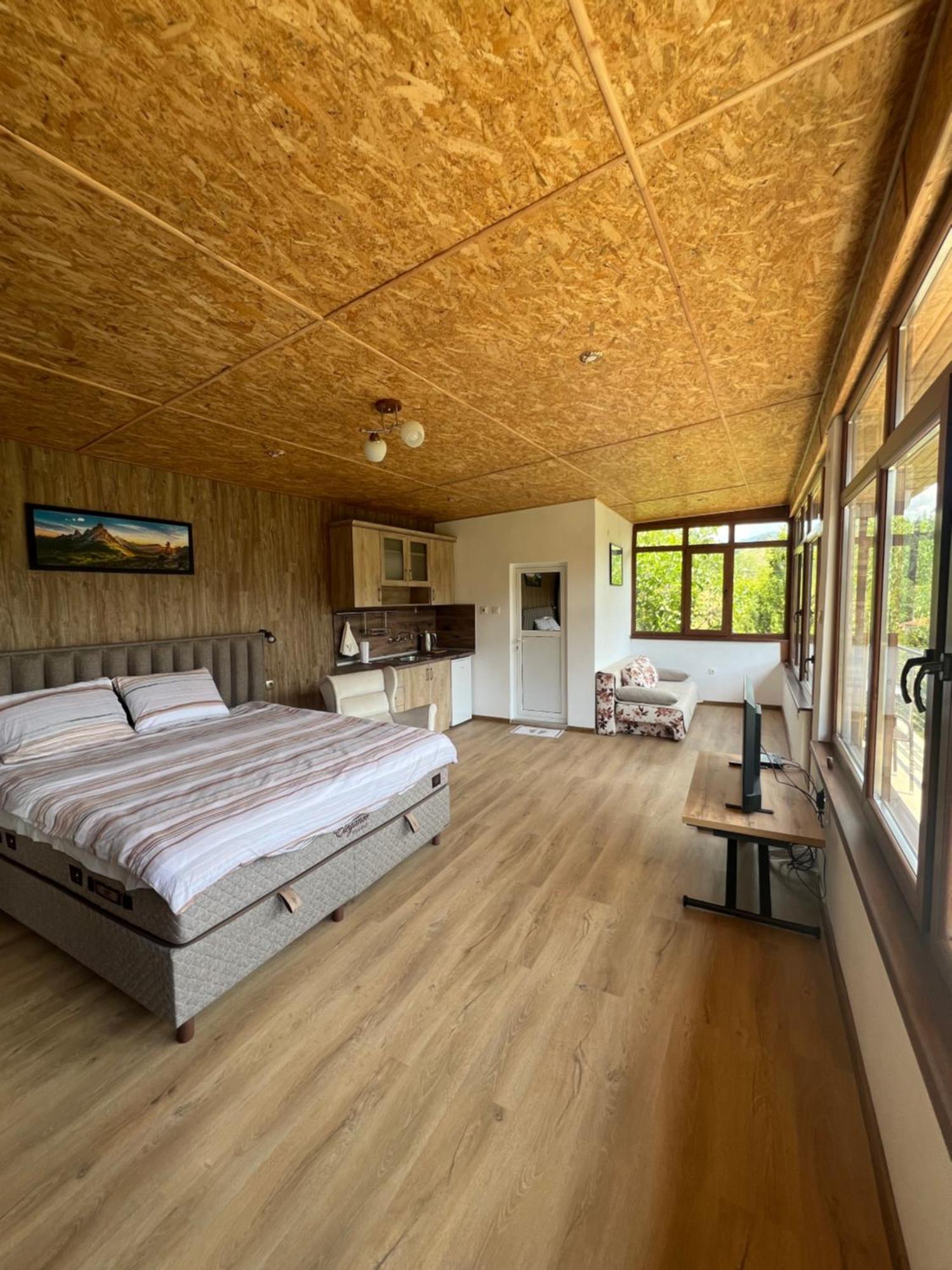 יאגודינה Guest House Milka מראה חיצוני תמונה