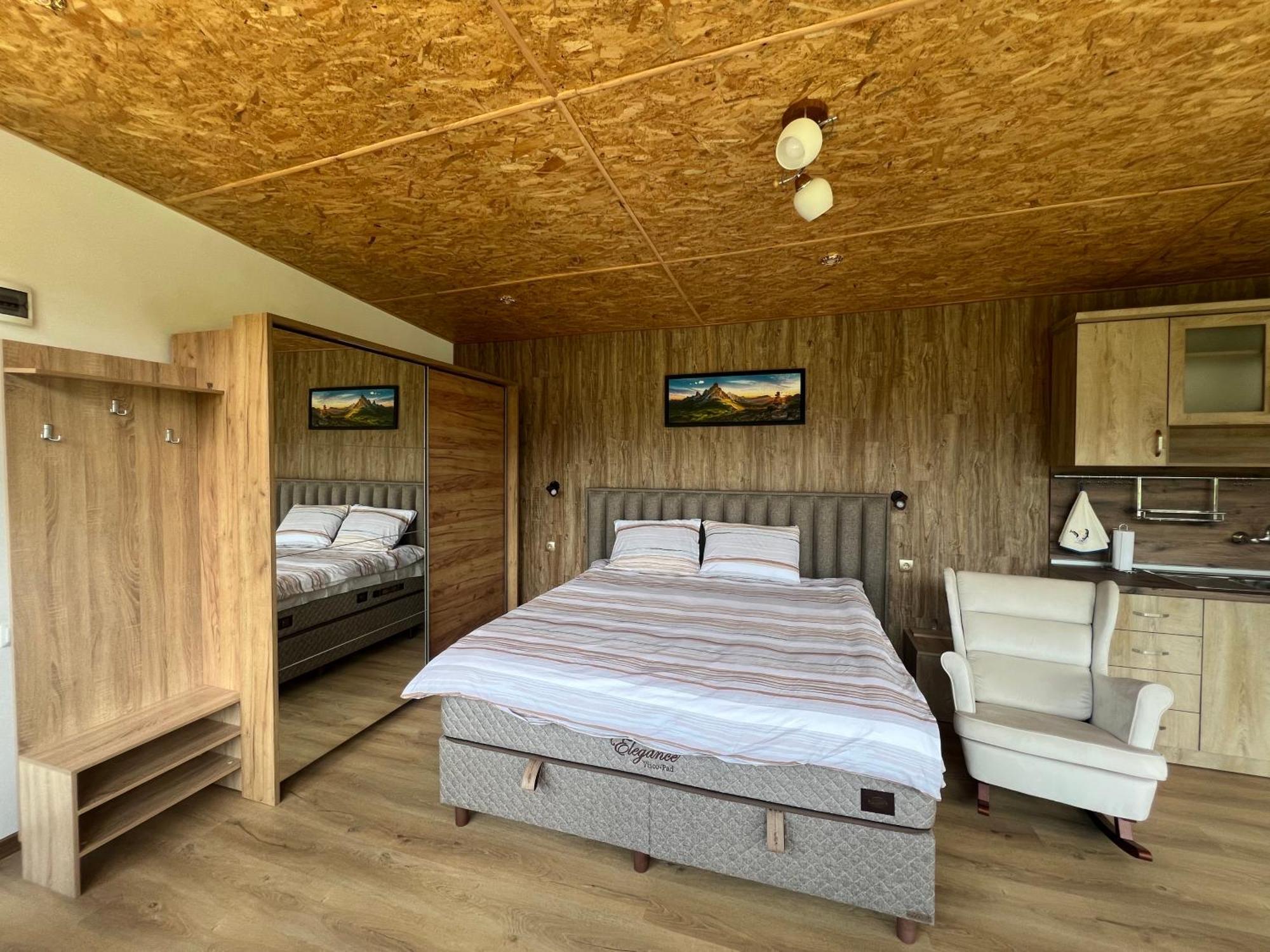יאגודינה Guest House Milka חדר תמונה